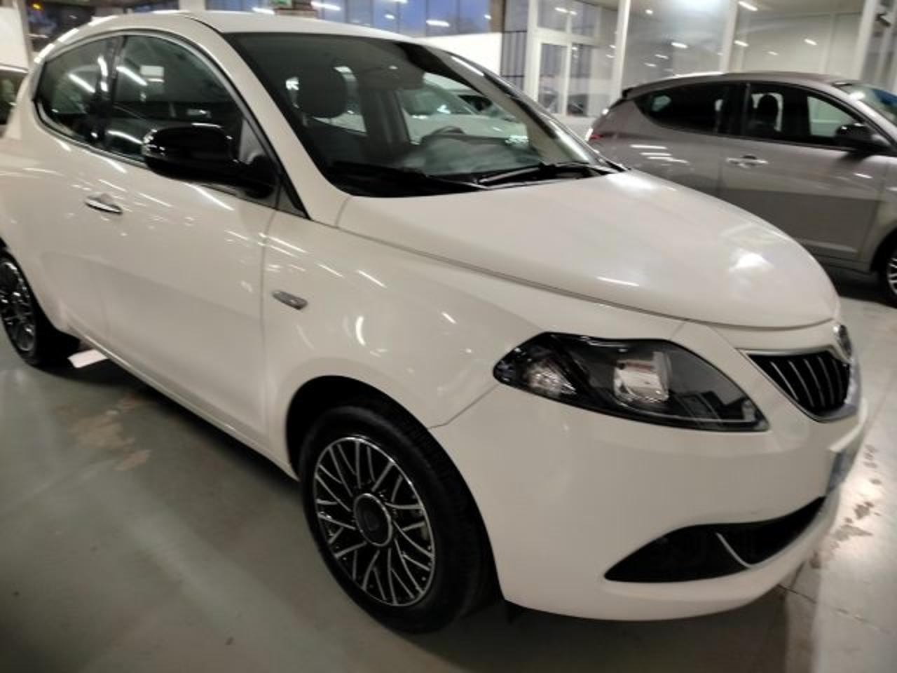 Lancia Lancia Ypsilon usata 26