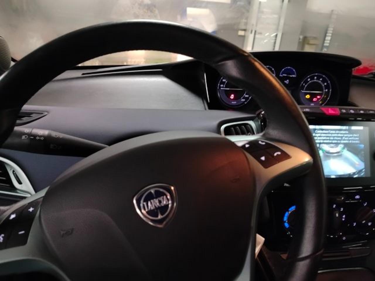 Lancia Lancia Ypsilon usata 18