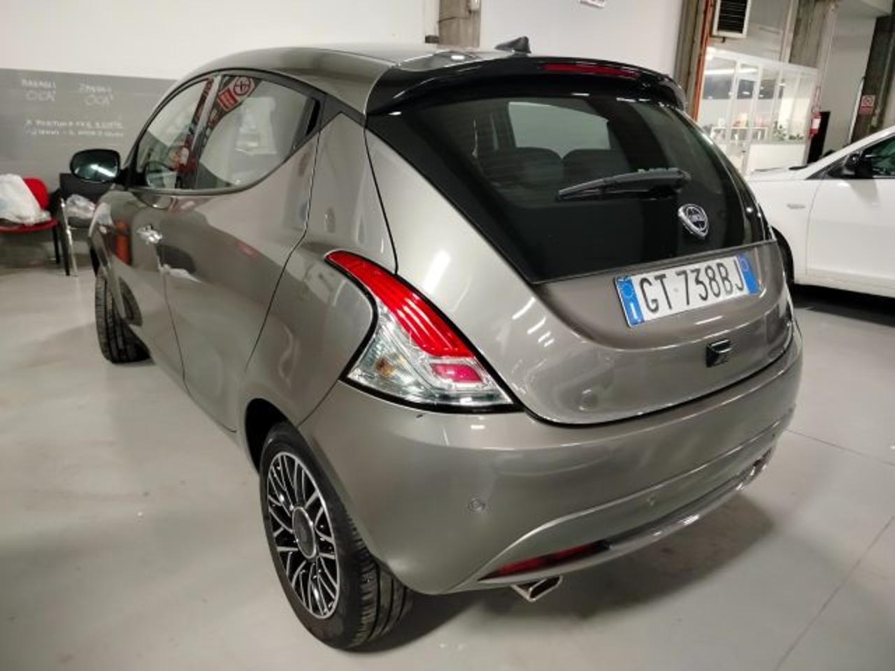 Lancia Lancia Ypsilon usata 2