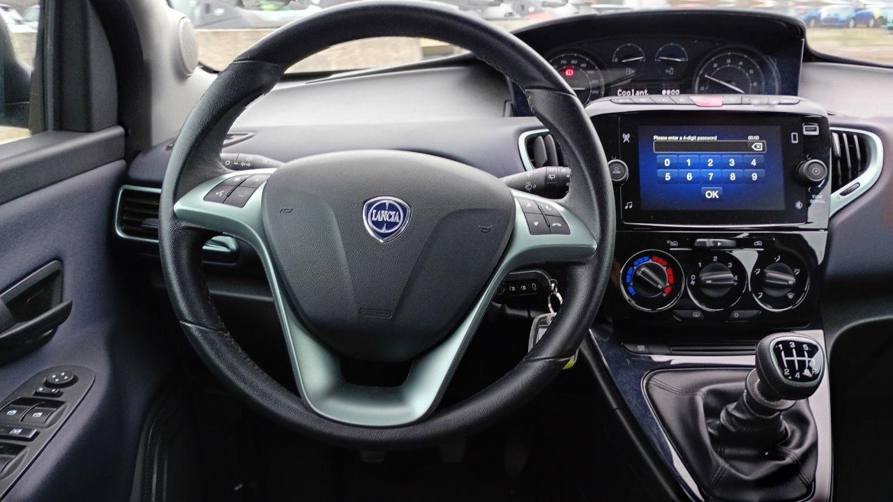 Lancia Lancia Ypsilon usata 22