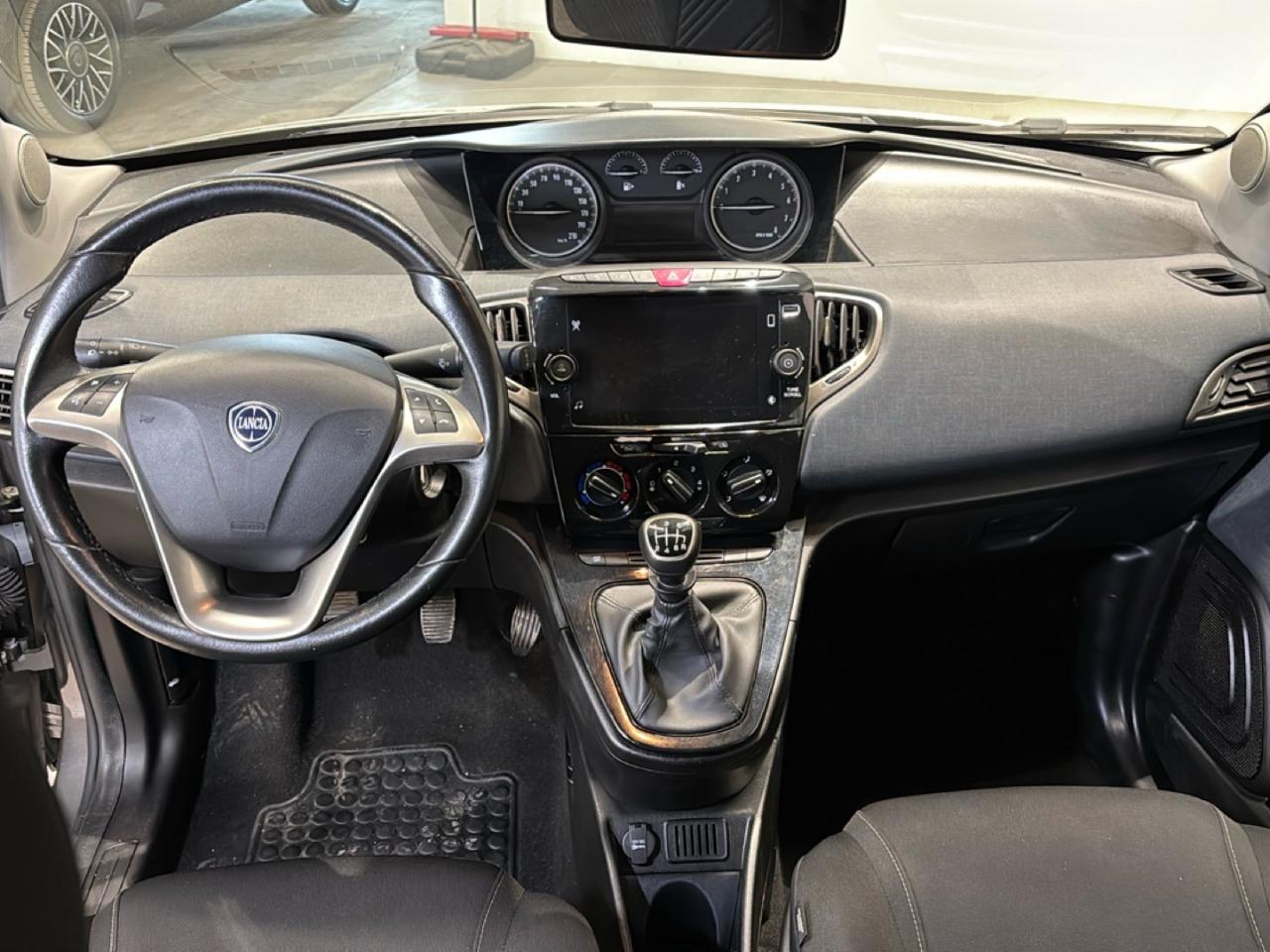 Lancia Lancia Ypsilon usata 1