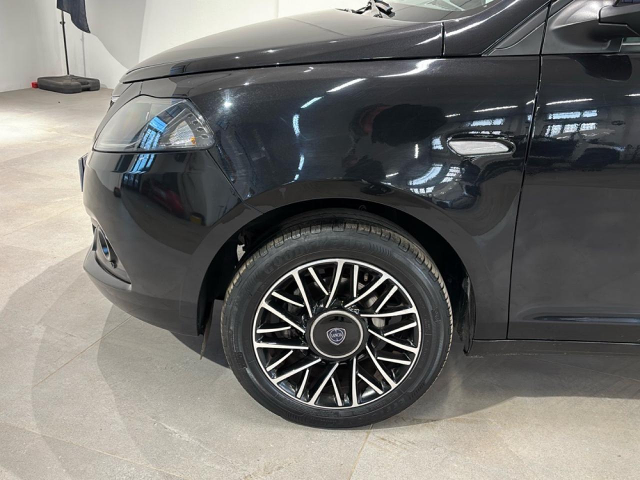 Lancia Lancia Ypsilon usata 18