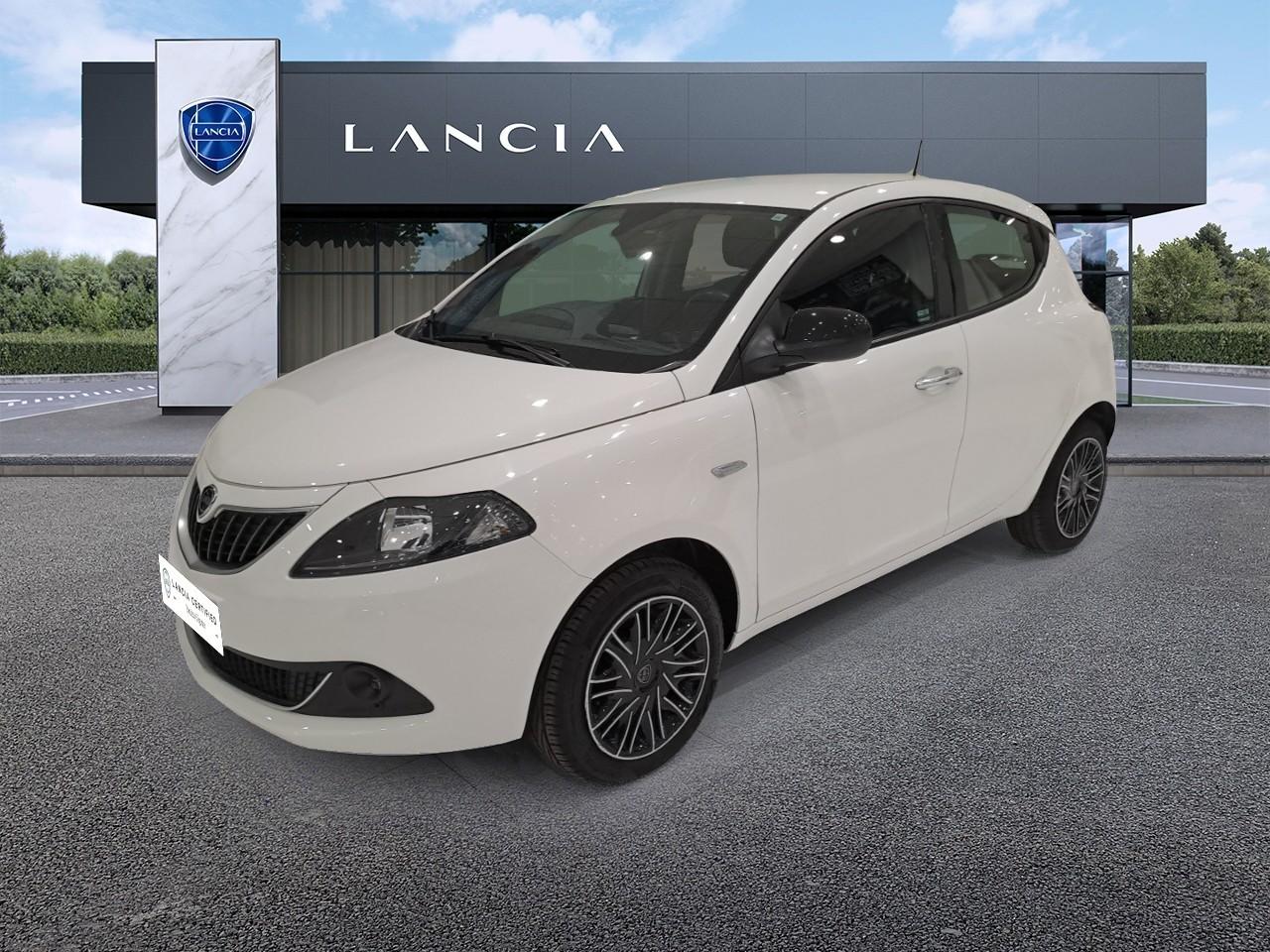 LANCIA LANCIA YPSILON Usato Bianco MILD-HYBRID-PETROL 2022
