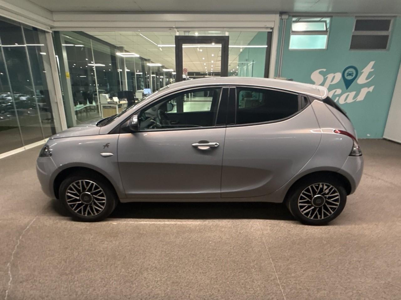 Lancia Lancia Ypsilon usata 14