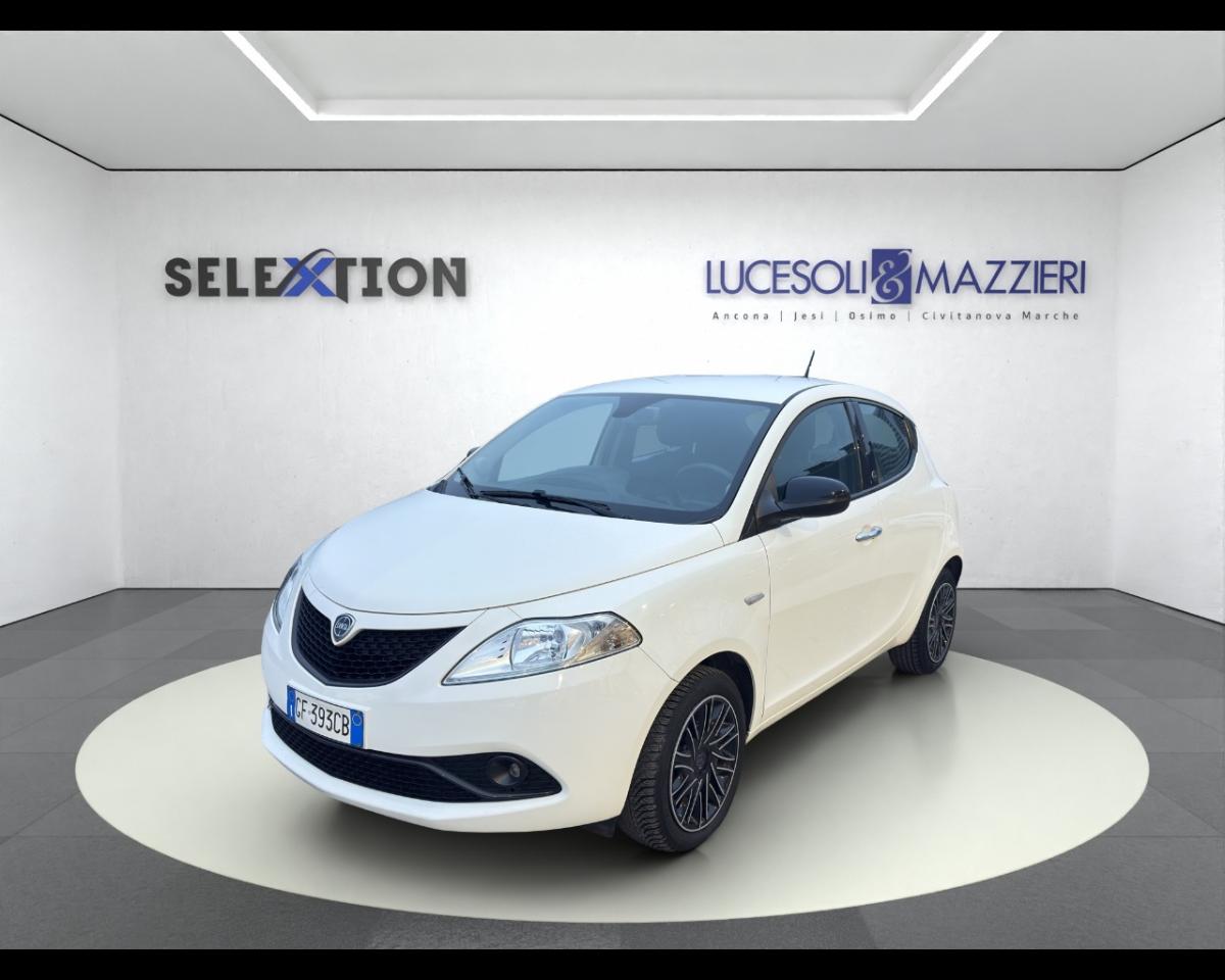 lancia ypsilon ypsilon 3� serie 1.0 firefly 5 porte s and s hybrid ecochi usata