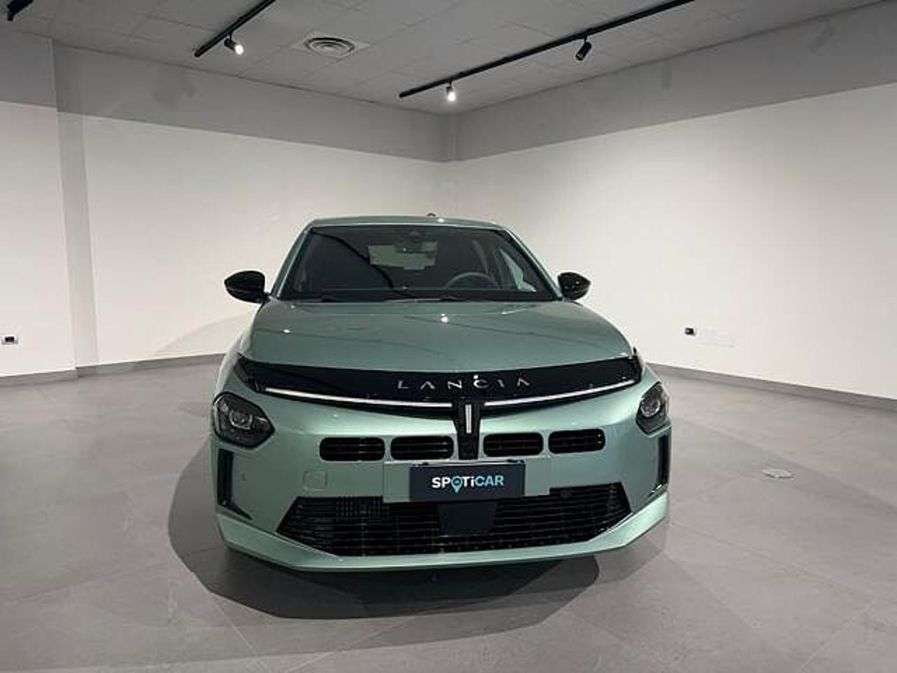 lancia ypsilon ypsilon hybrid e-dct lx usata