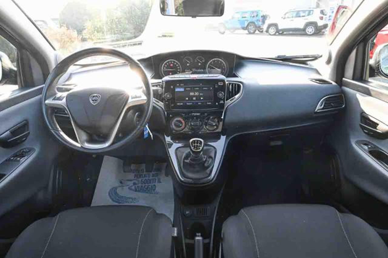 Lancia Lancia Ypsilon usata 2