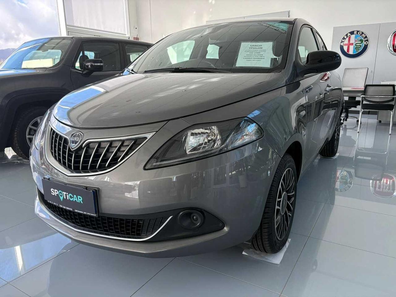 lancia ypsilon ypsilon 1.0 firefly 5 porte ss hybrid platino usata