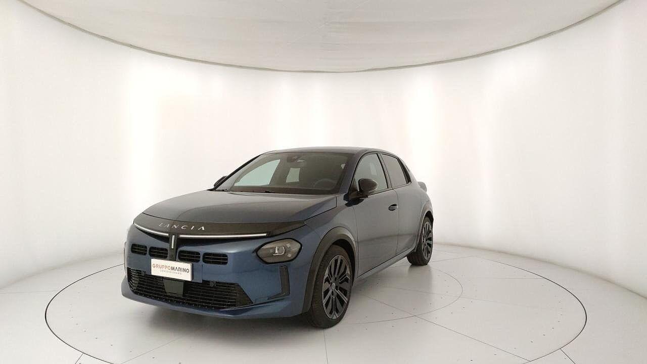 lancia ypsilon ypsilon hybrid e-dct edizione cassina usata