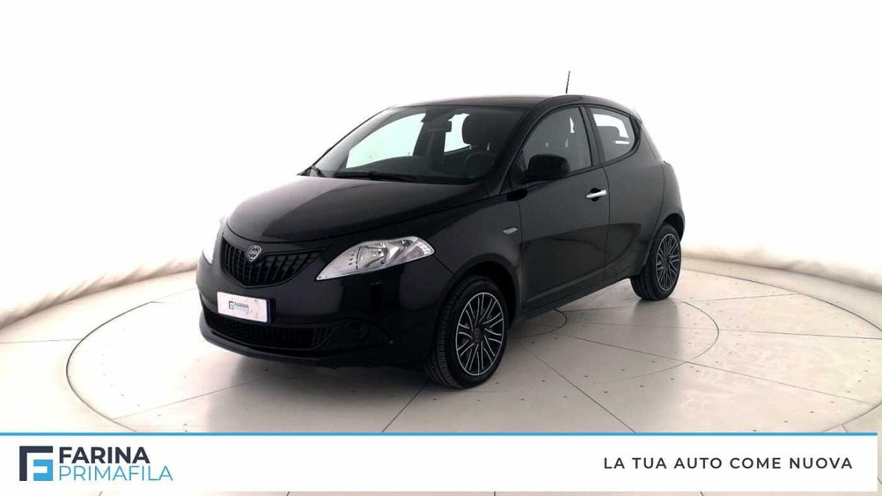 lancia ypsilon ypsilon 1.0 firefly hybrid gold ss 70cv 5p.ti usata