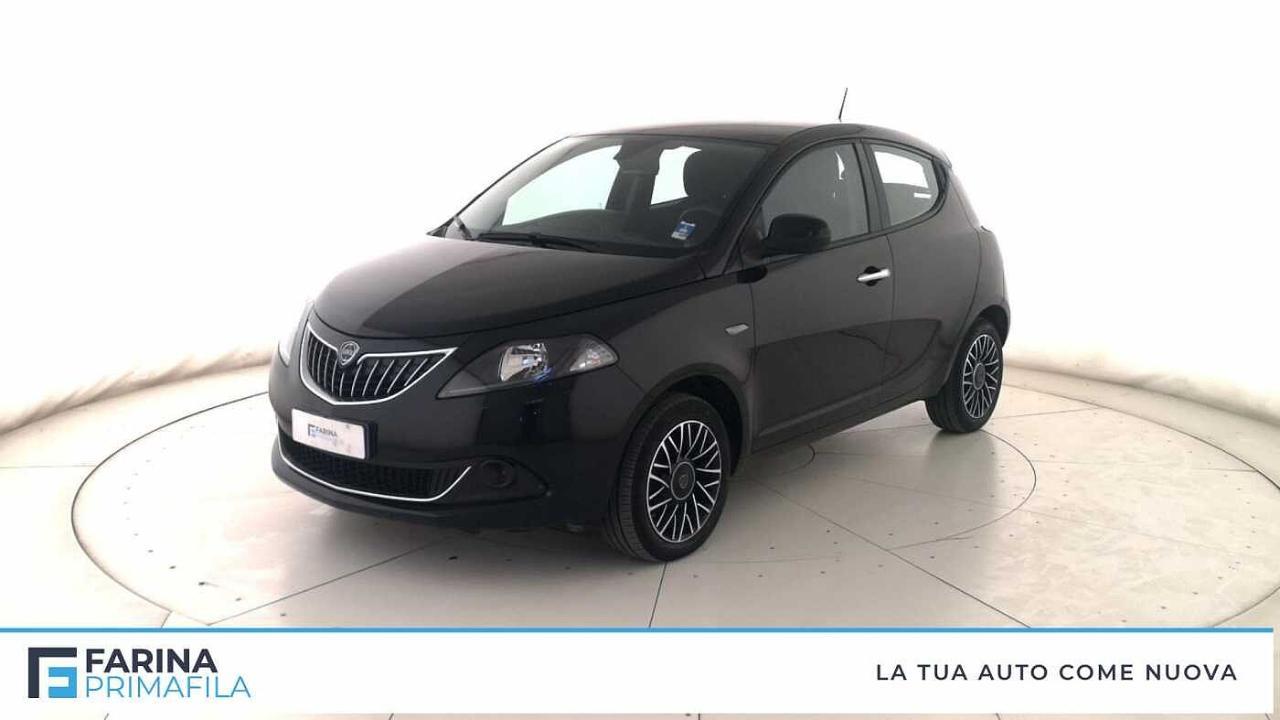 lancia ypsilon ypsilon 1.0 firefly hybrid platino ss 70cv usata