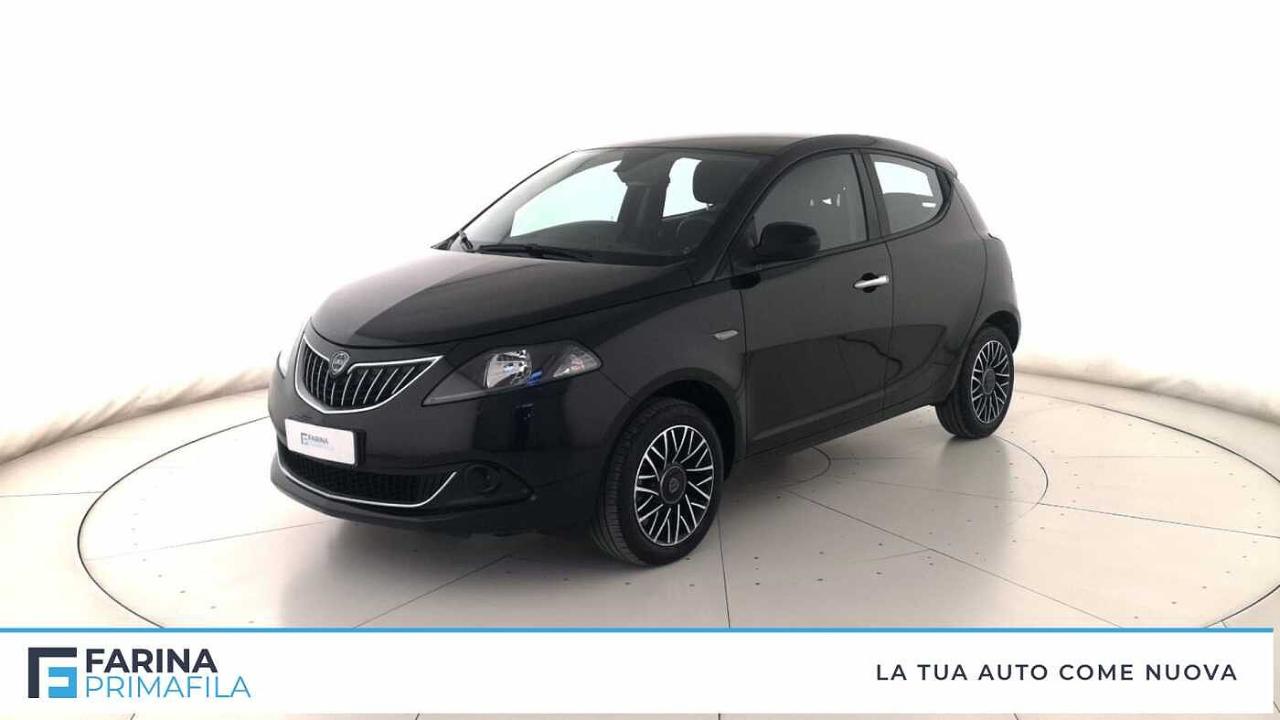 lancia ypsilon ypsilon 1.0 firefly hybrid platino ss 70cv usata
