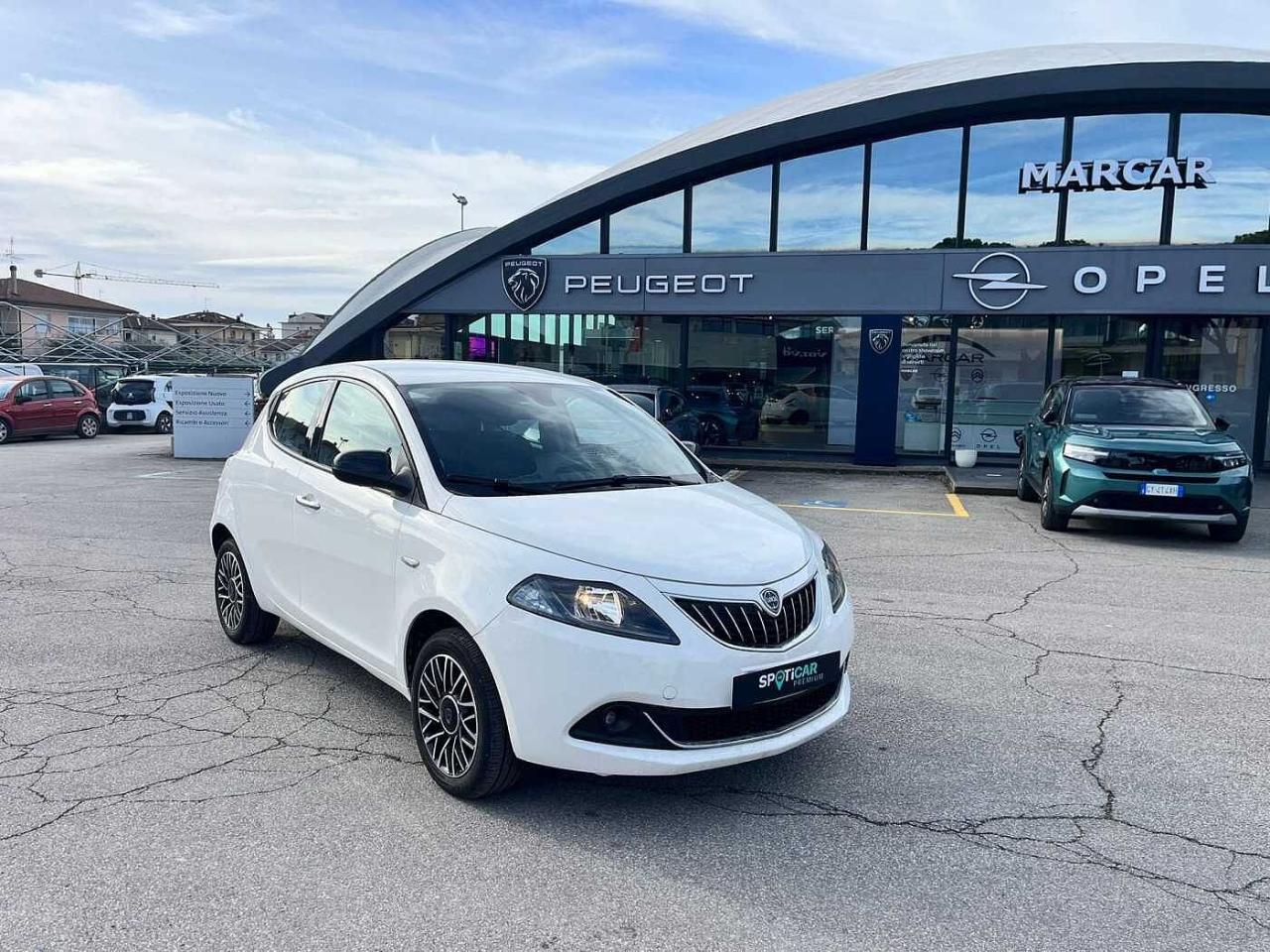 lancia ypsilon ypsilon 1.0 firefly hybrid gold plus usata