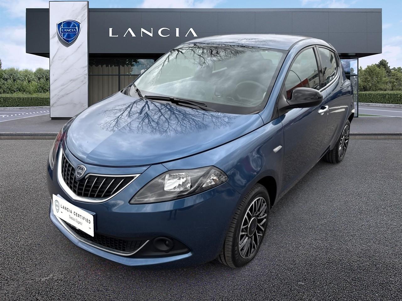 lancia ypsilon ypsilon 1.0 firefly 70cv hybrid platino usata