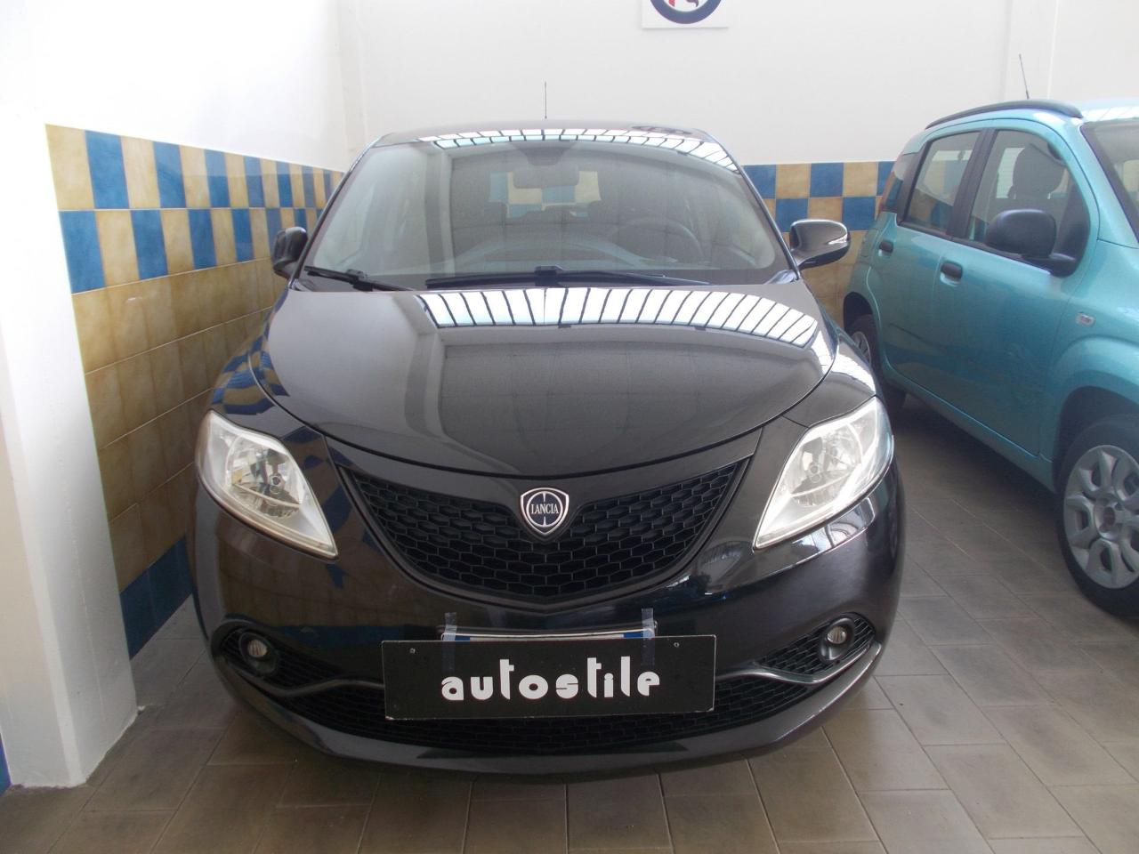 lancia ypsilon ypsilon 1.3 multijet 95cv s and s platinum 338.7575187 mas usata