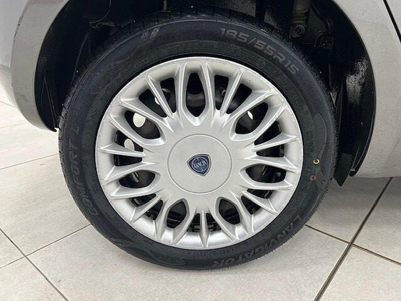 Lancia Lancia Ypsilon usata 8