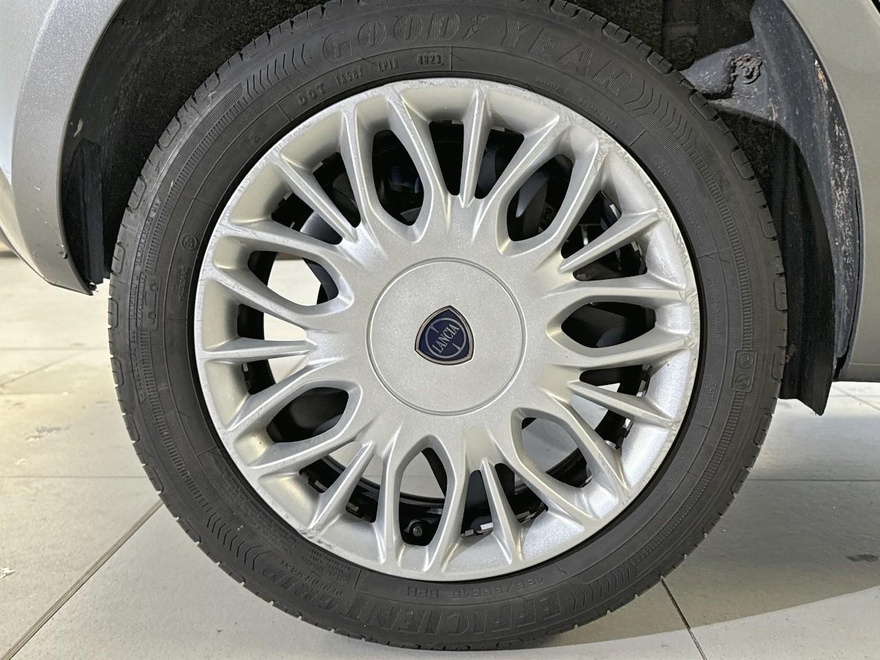 Lancia Lancia Ypsilon usata, con Isofix