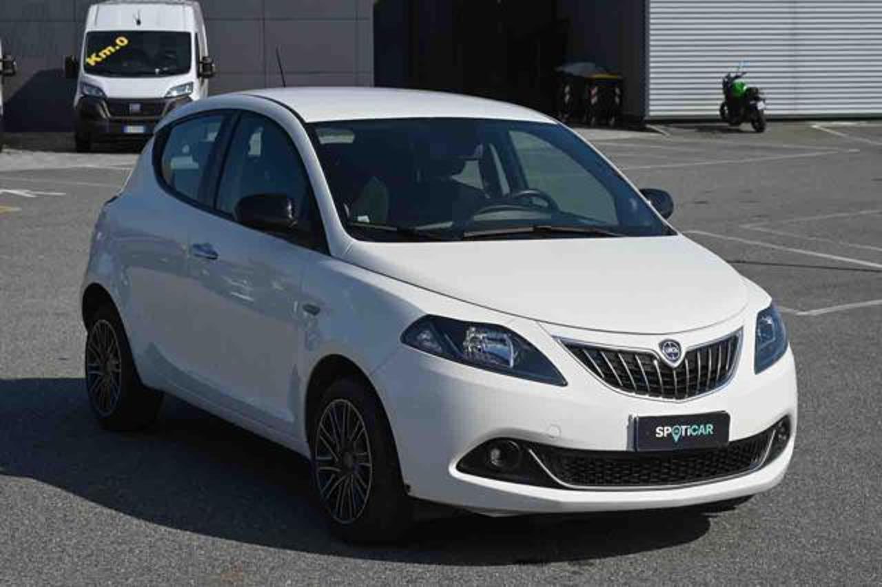 Lancia Lancia Ypsilon usata 12