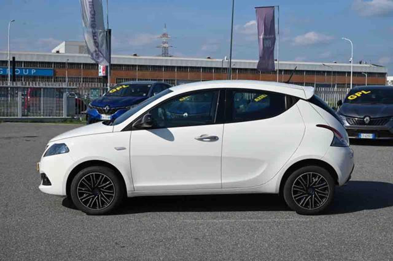 Lancia Lancia Ypsilon usata 17