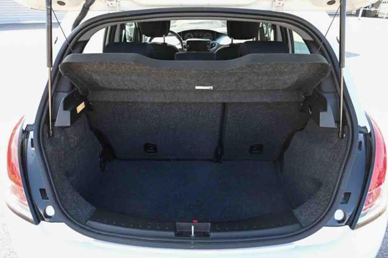 Lancia Lancia Ypsilon usata 18