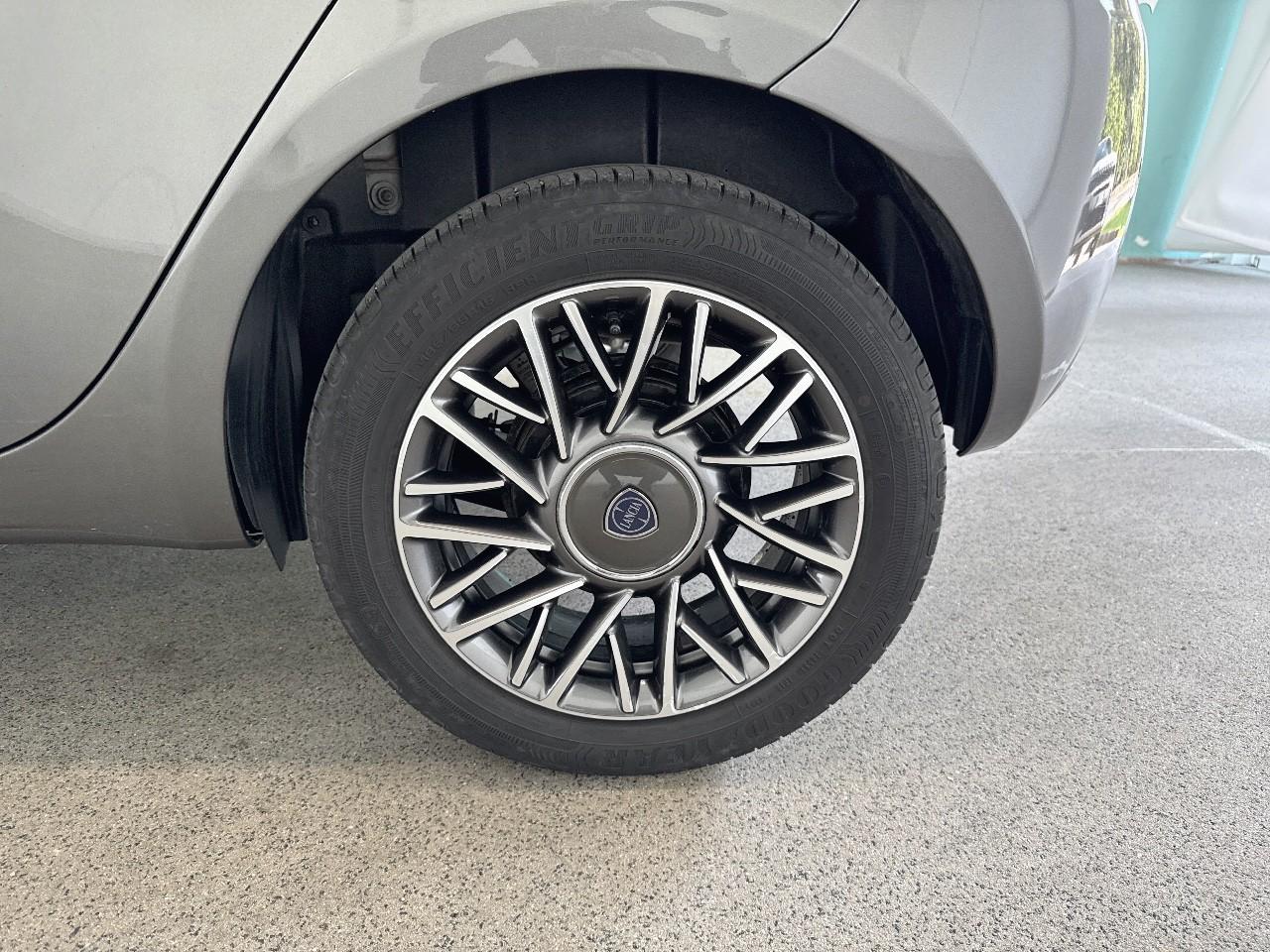 Lancia Lancia Ypsilon usata, con Isofix