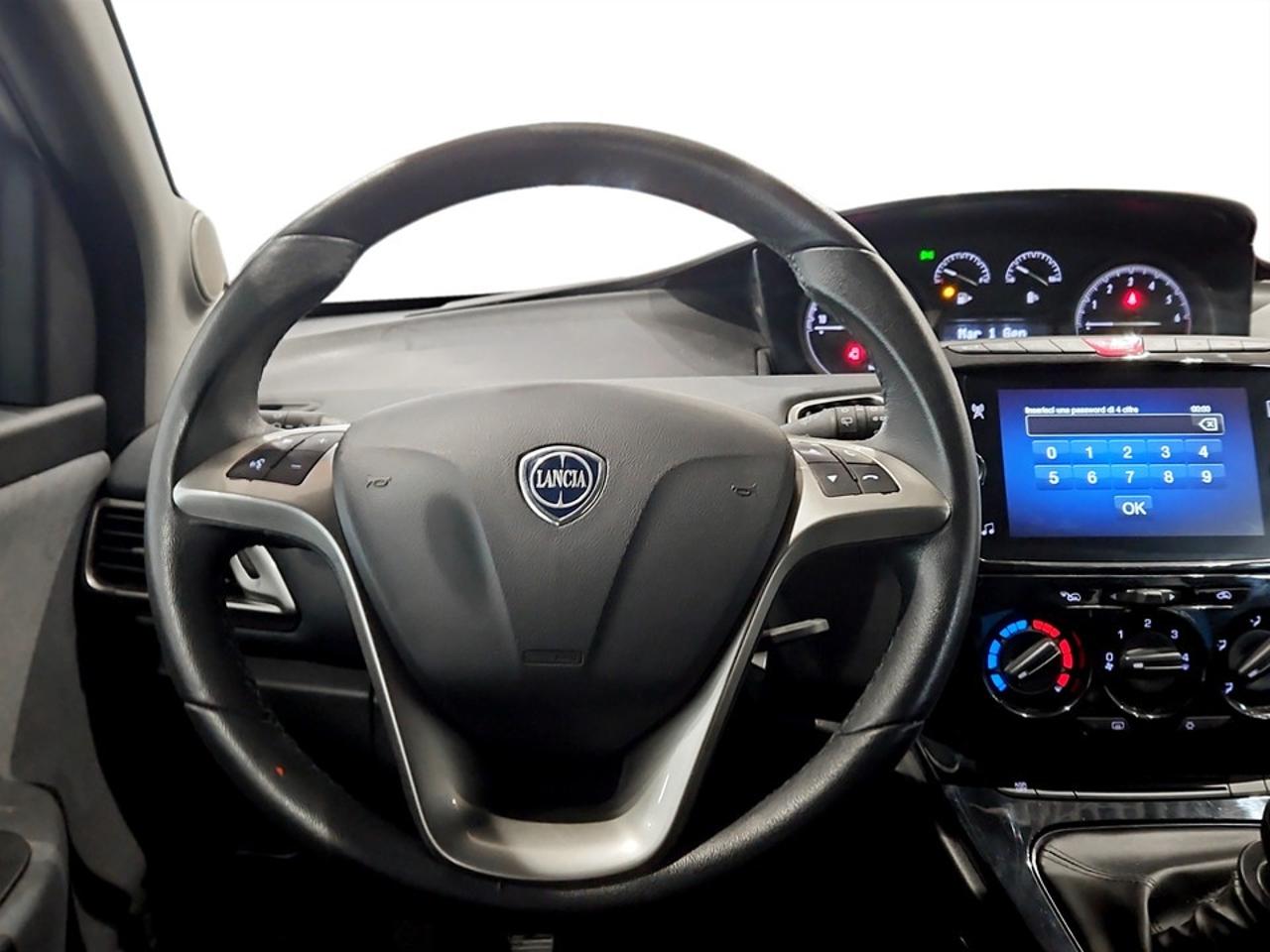 Lancia Lancia Ypsilon usata 2