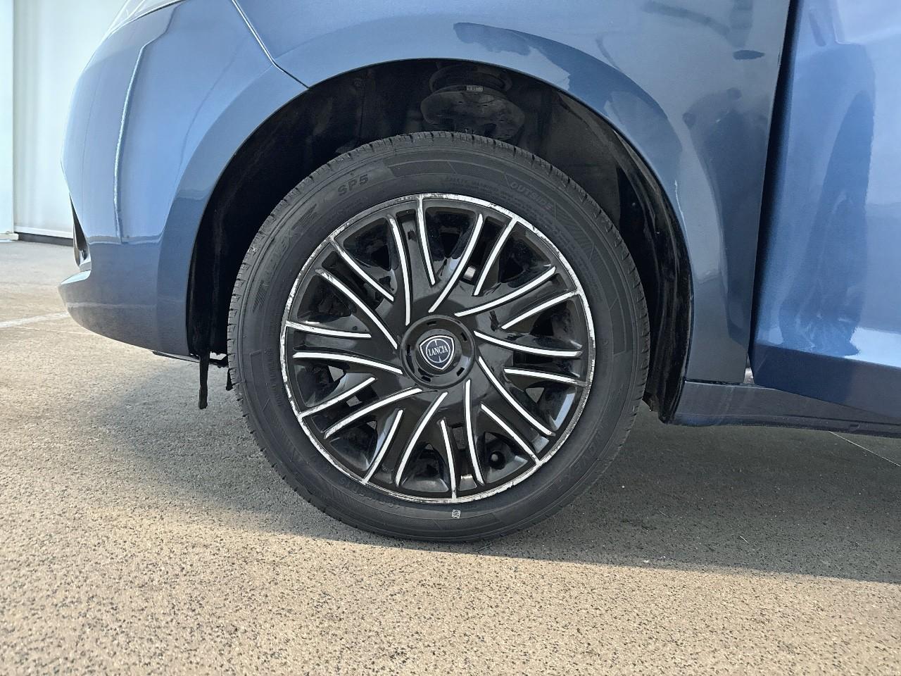 Lancia Lancia Ypsilon usata, con Isofix