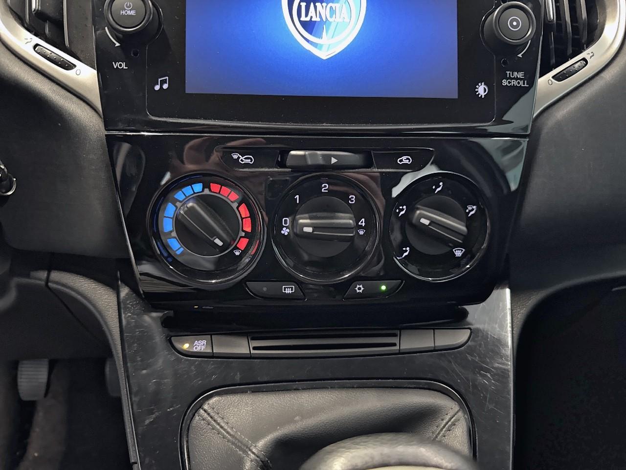 Lancia Lancia Ypsilon usata 8