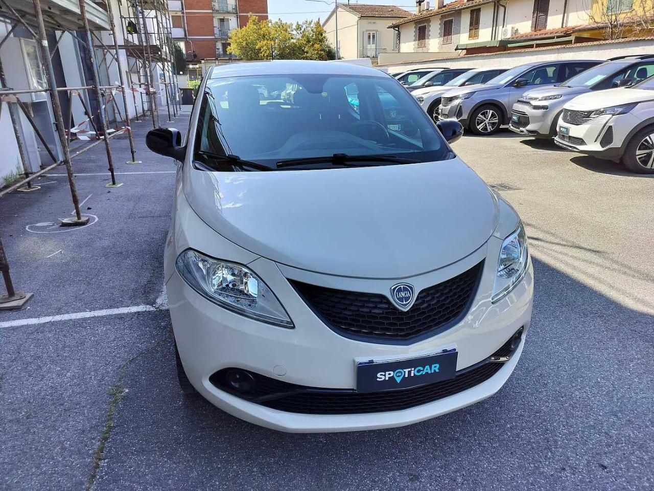 Lancia Lancia Ypsilon YPSILON 1.2 69 CV 5 porte S&S Gold