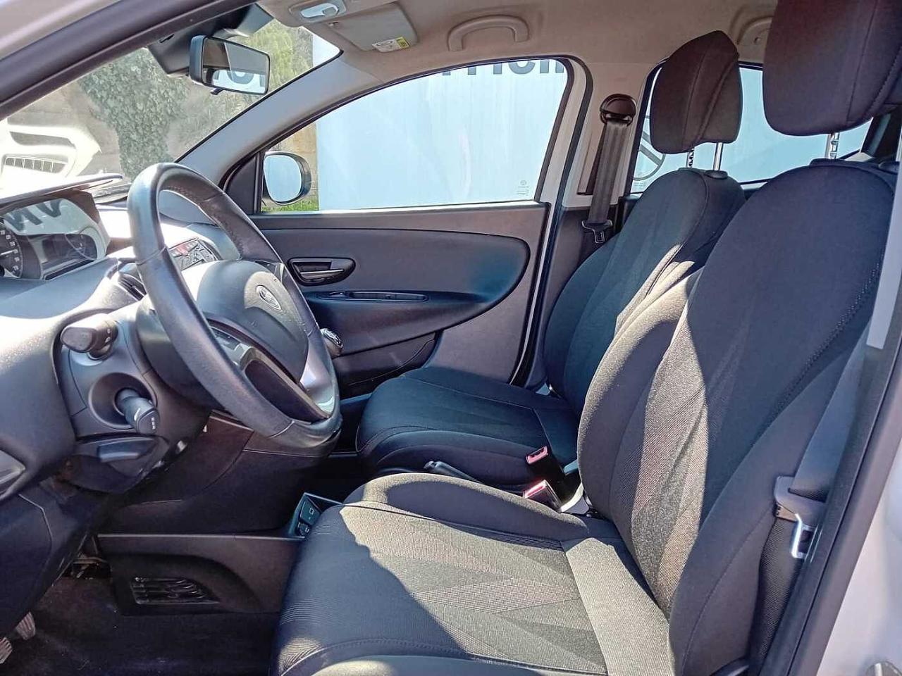 Lancia Lancia Ypsilon usata 14