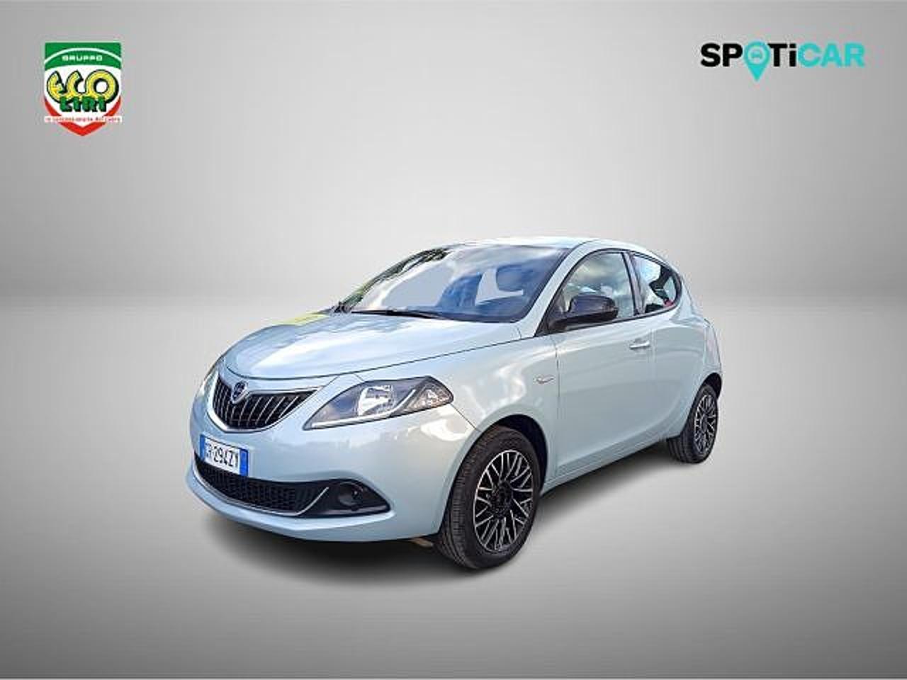 lancia ypsilon ypsilon 1.0 firefly 5 porte ss hybrid platino usata