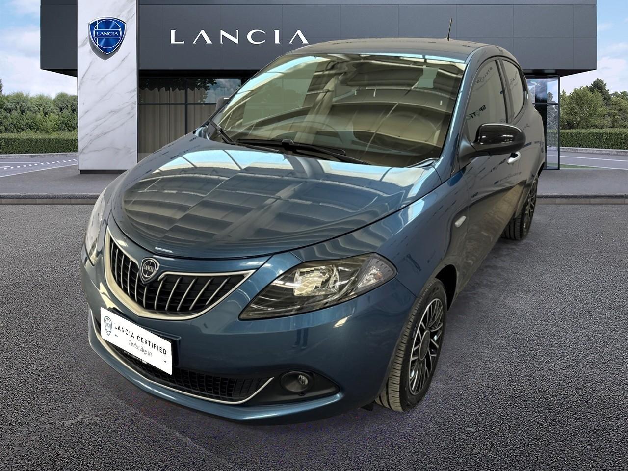 lancia ypsilon ypsilon 1.0 firefly 70cv hybrid platino usata