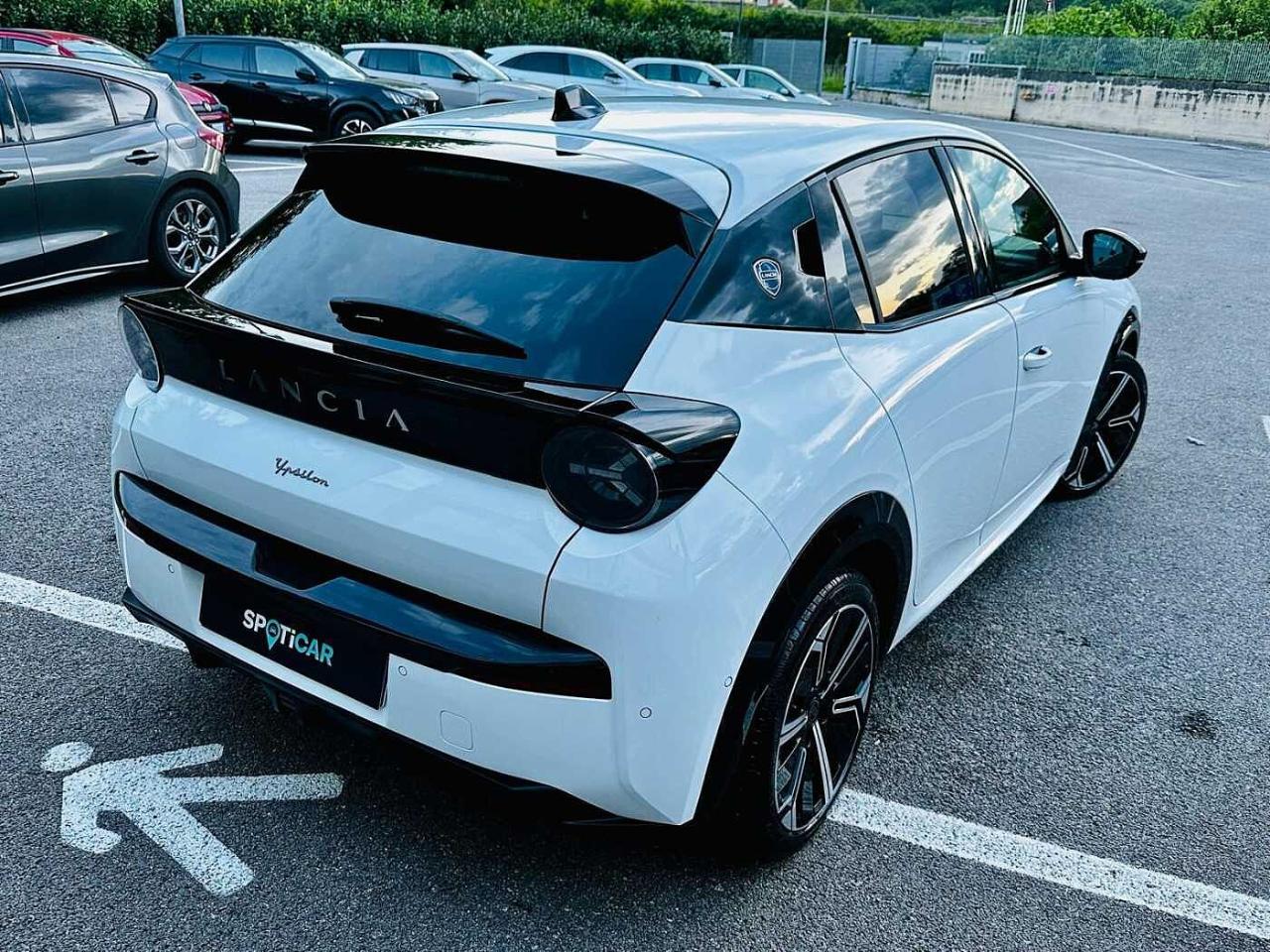 Lancia Lancia Ypsilon usata 24