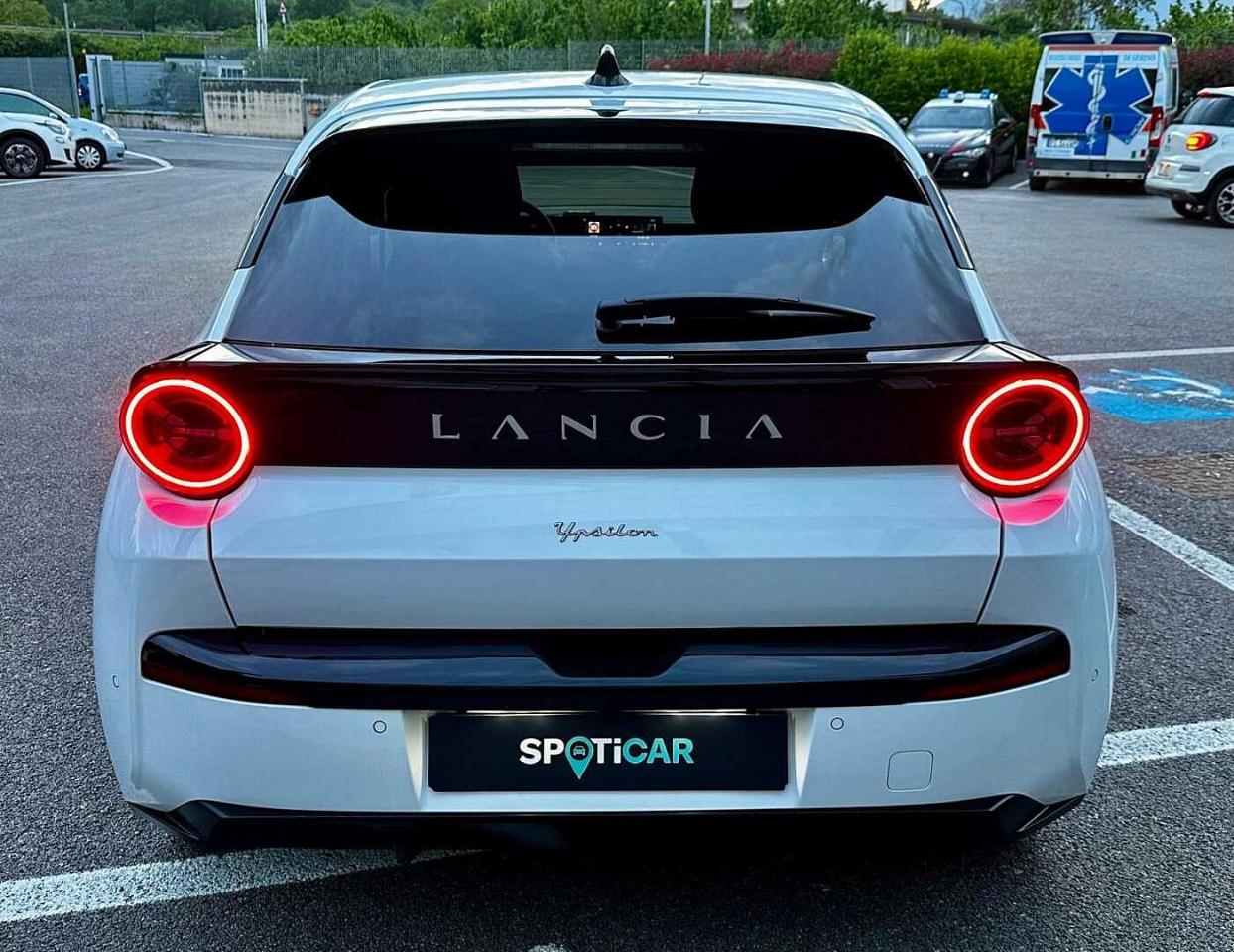 Lancia Lancia Ypsilon usata 28
