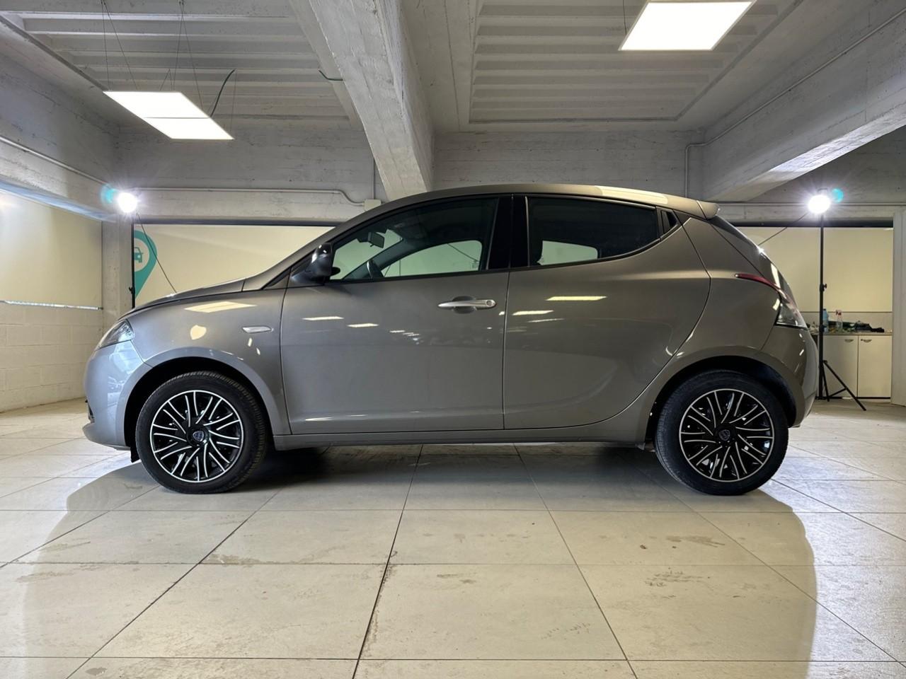 Lancia Lancia Ypsilon usata 14