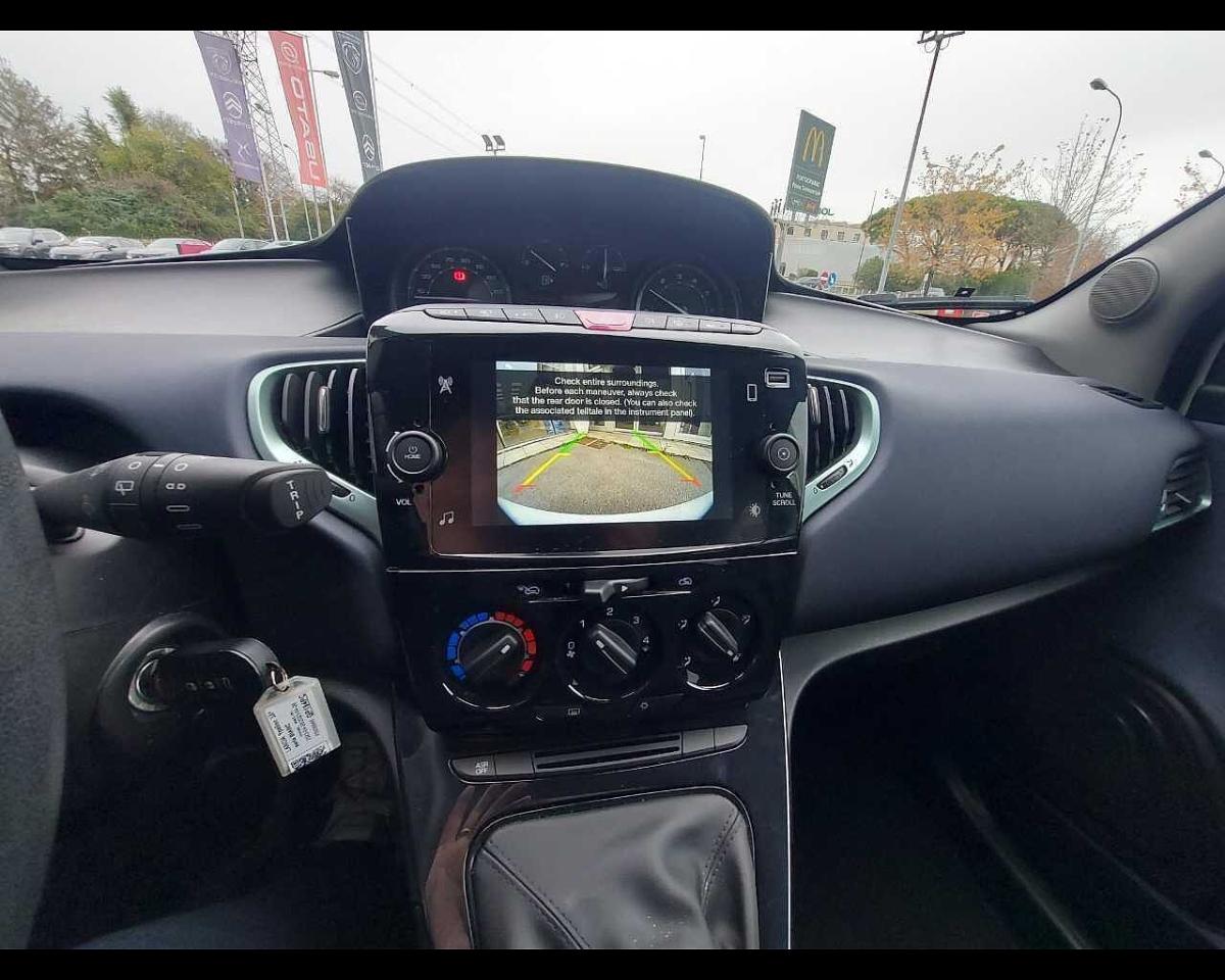 Lancia Lancia Ypsilon usata 14