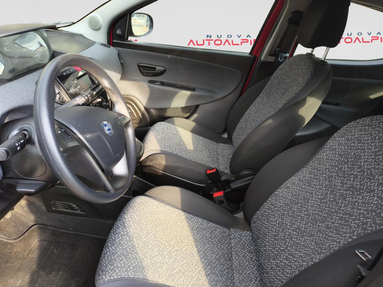Lancia Lancia Ypsilon usata 2