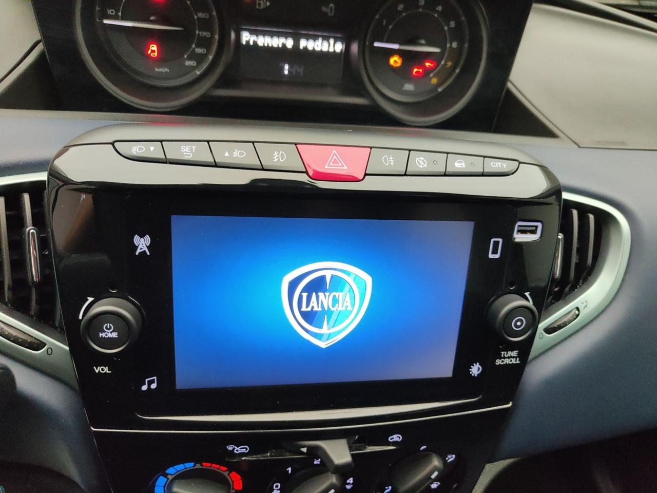 Lancia Lancia Ypsilon usata 8