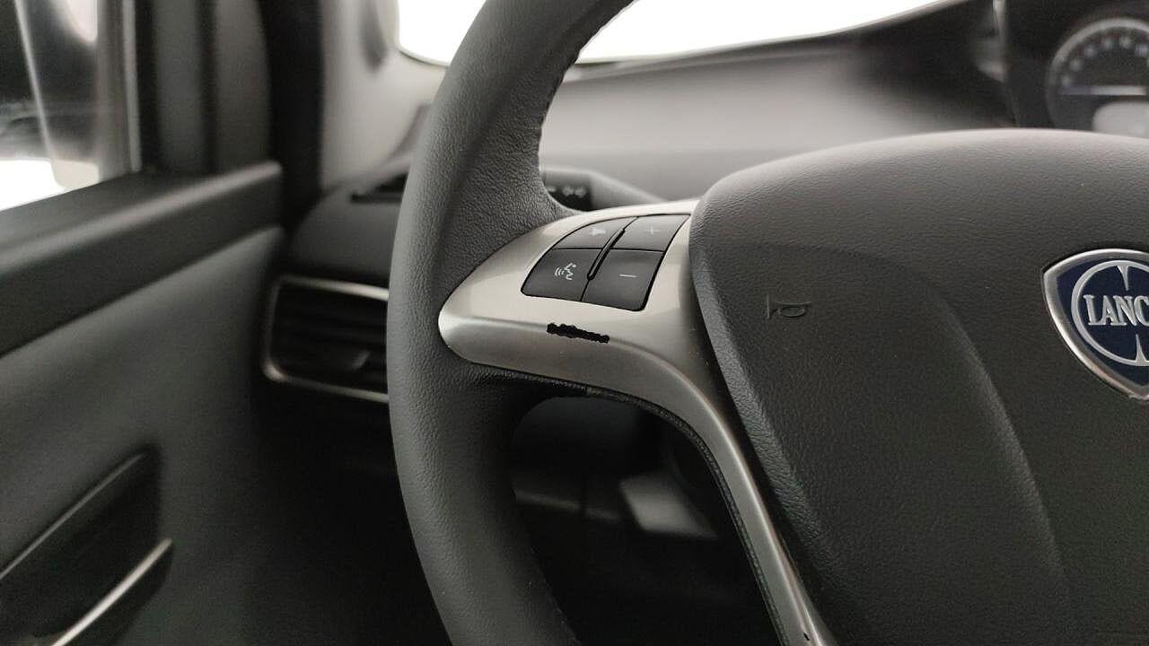 Lancia Lancia Ypsilon usata 8