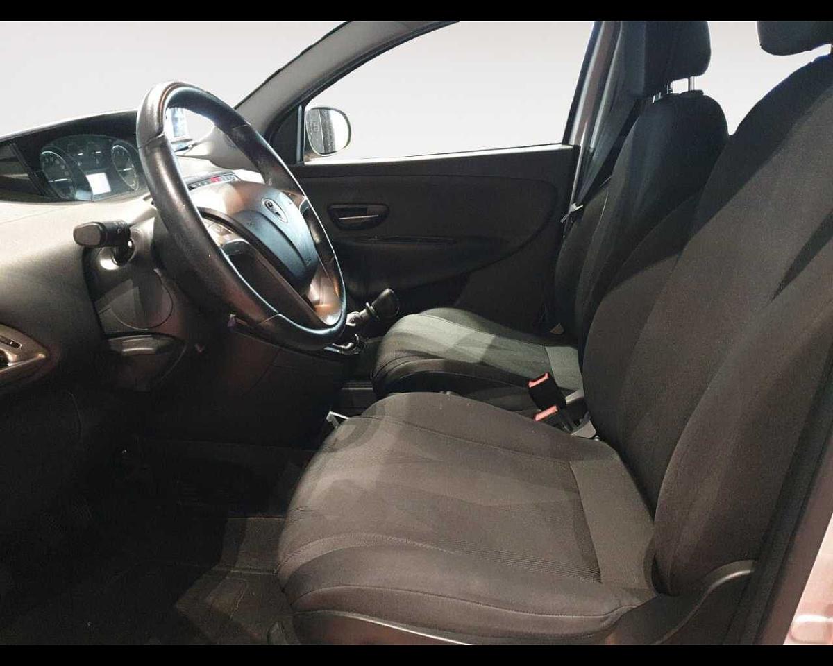 Lancia Lancia Ypsilon usata 2