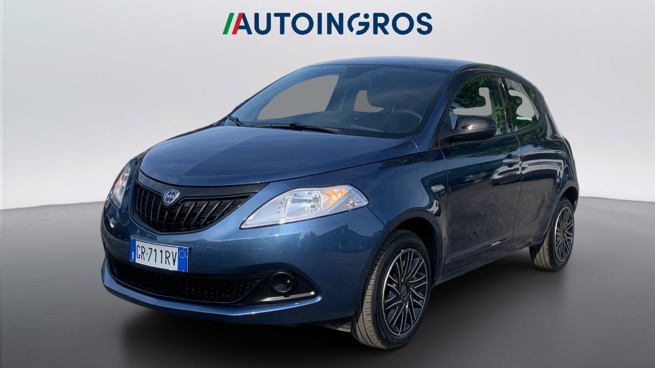 Lancia Ypsilon YPSILON III 2021 1.0 firefly hybrid Silver s and s 70cv 