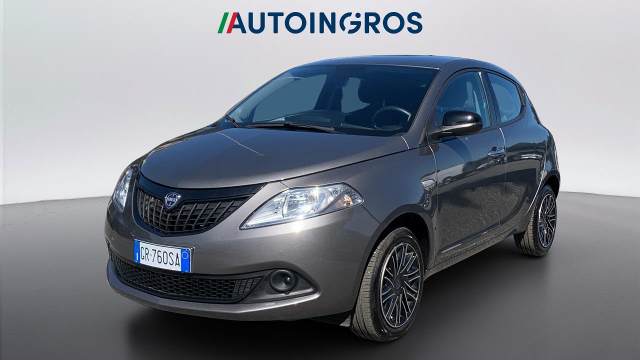 Lancia Ypsilon YPSILON III 2021 1.0 firefly hybrid Silver s and s 70cv 