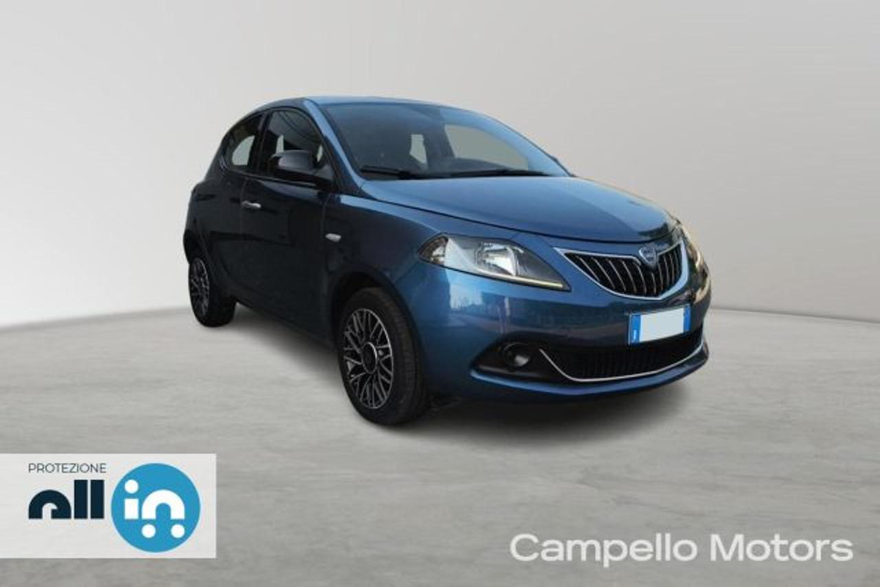 Lancia Ypsilon