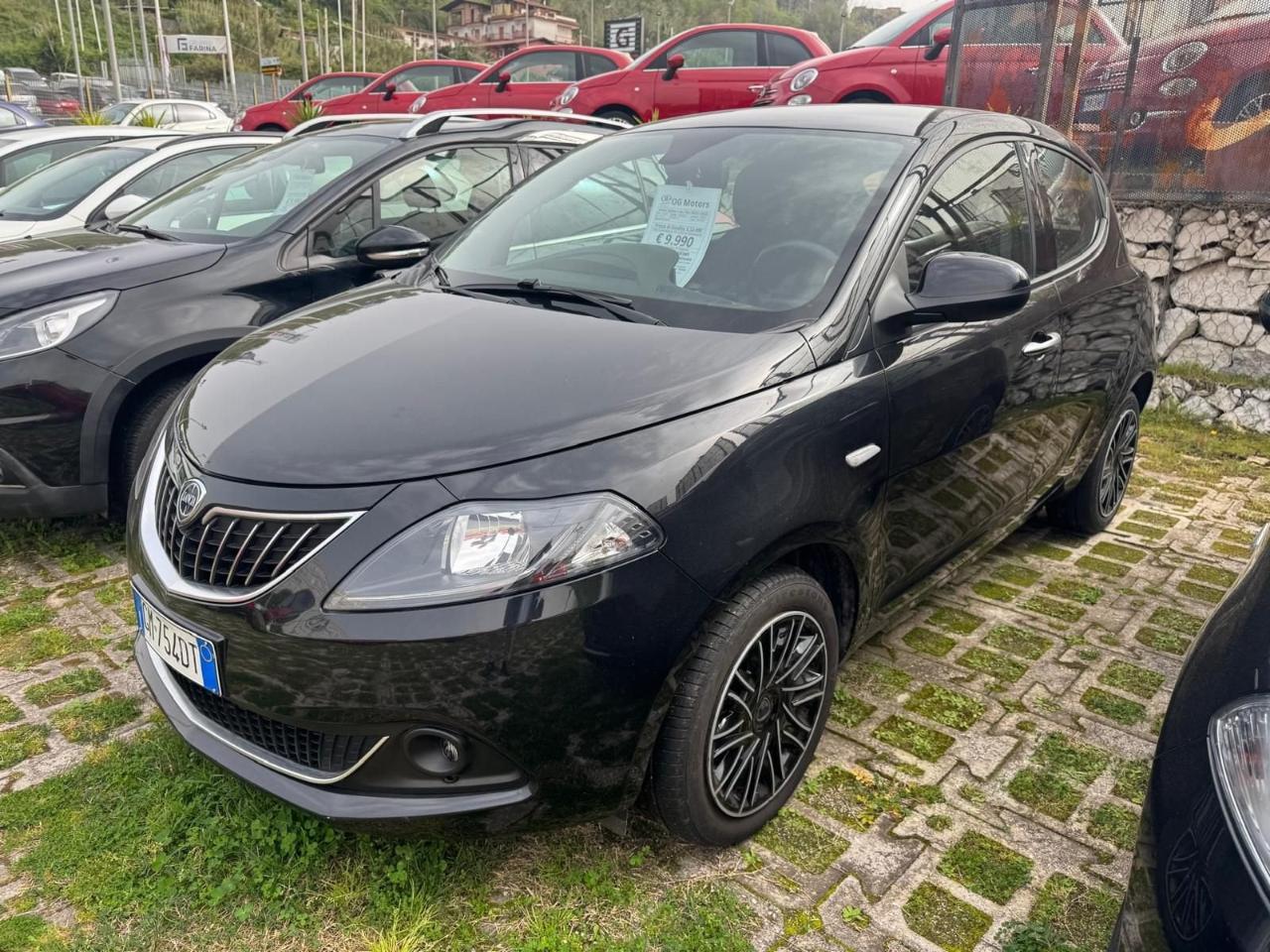 Lancia Ypsilon