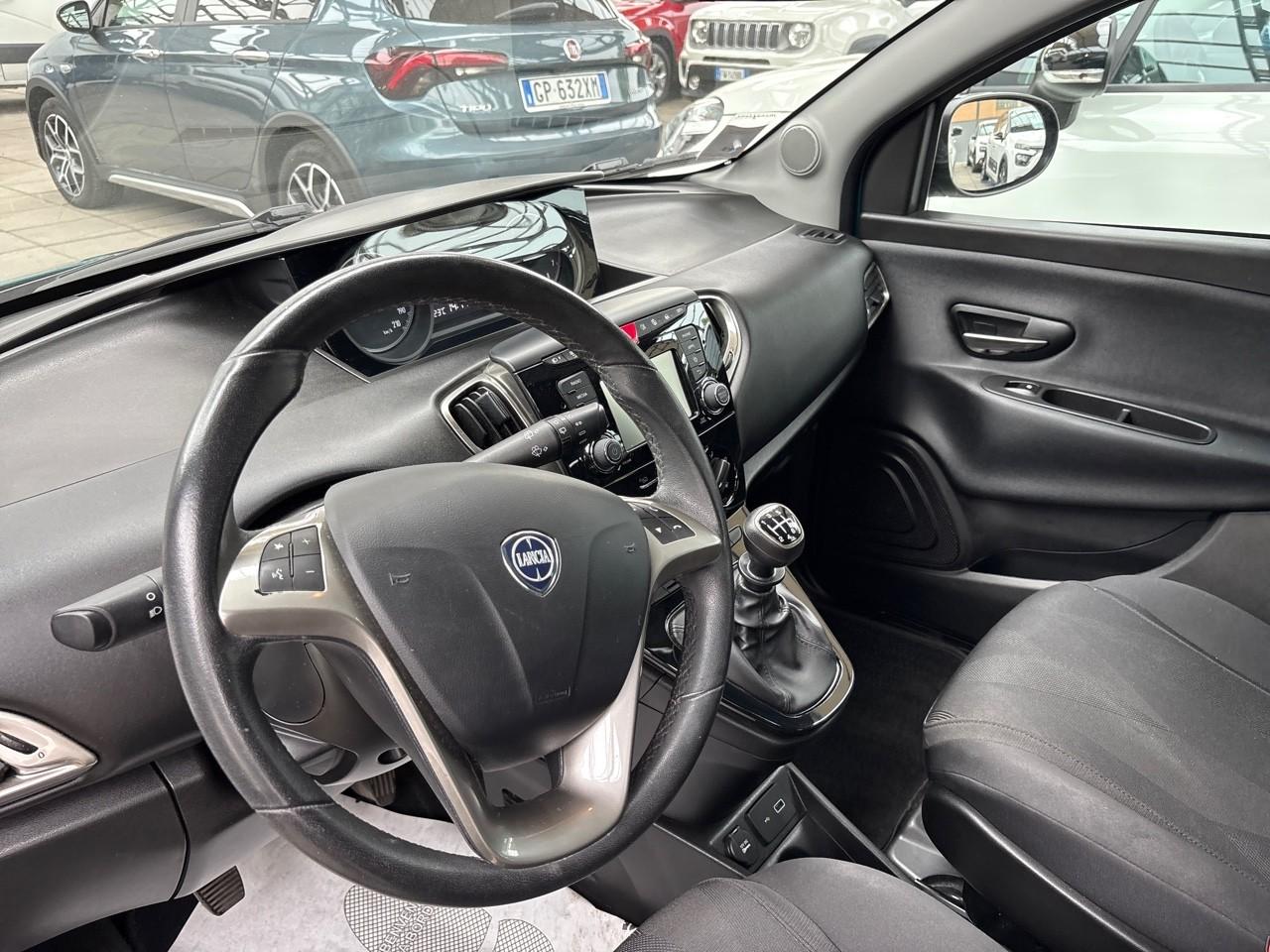 Lancia Lancia Ypsilon usata 18