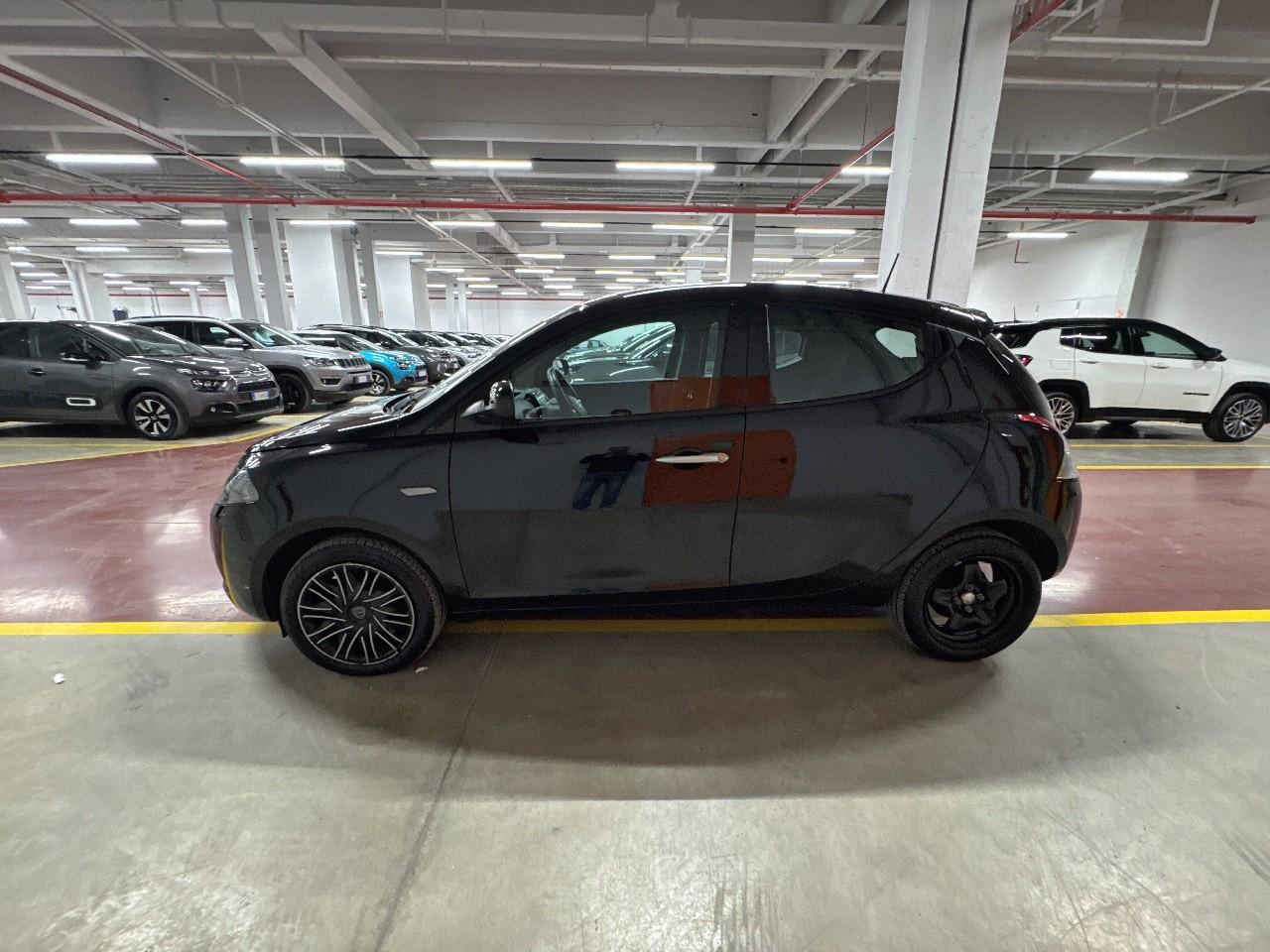 Lancia Lancia Ypsilon usata 11