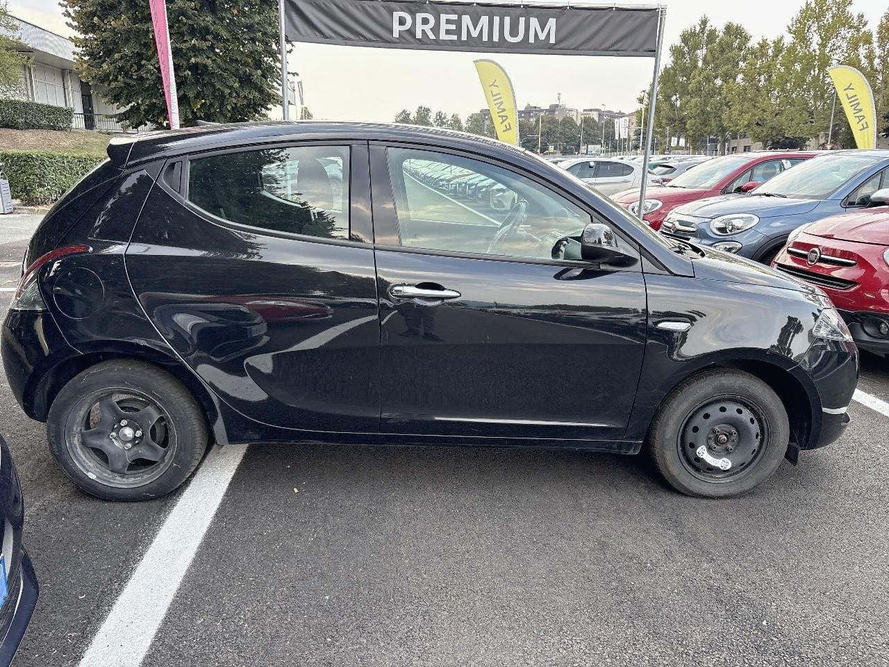 Lancia Lancia Ypsilon usata 12