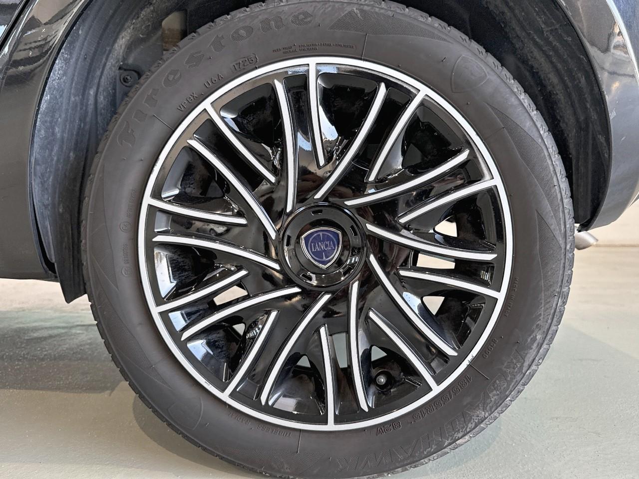 Lancia Lancia Ypsilon usata, con Isofix