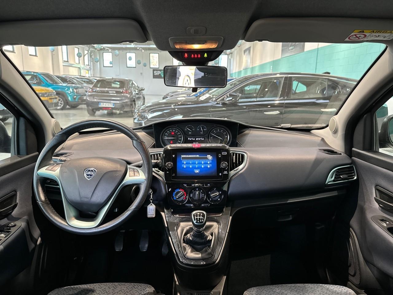 Lancia Lancia Ypsilon usata 18