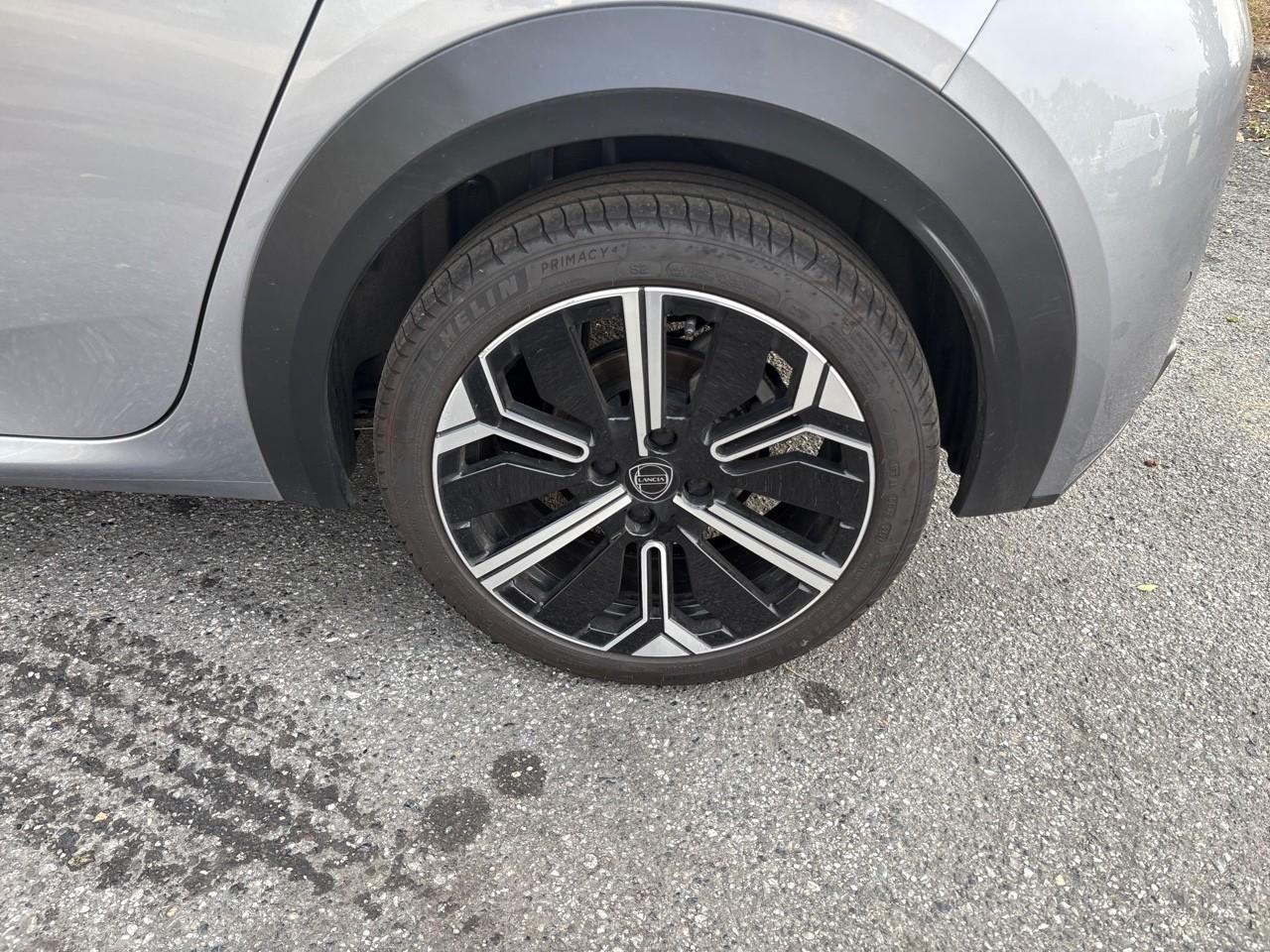 Lancia Lancia Ypsilon usata, con Isofix